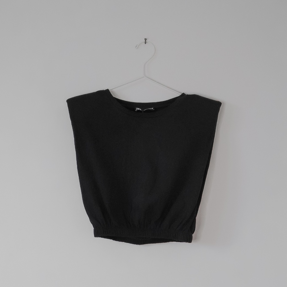 Zara Black Crop Top with Padded Shoulders - Size small